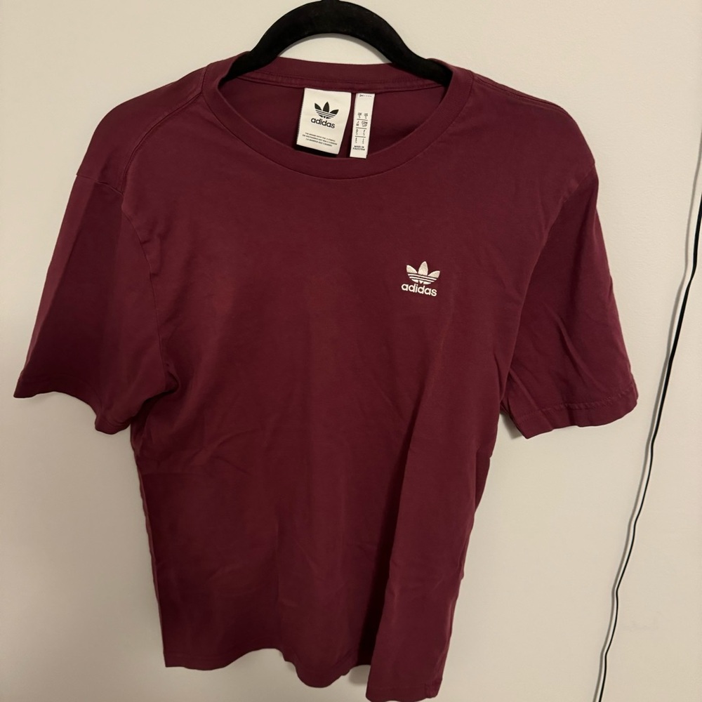 adidas Original’s Adicolor Trefoil Essentials Tee - Burgundy H34635